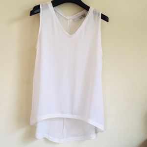 14th & Union Hi Lo Sleeveless Tunic Top